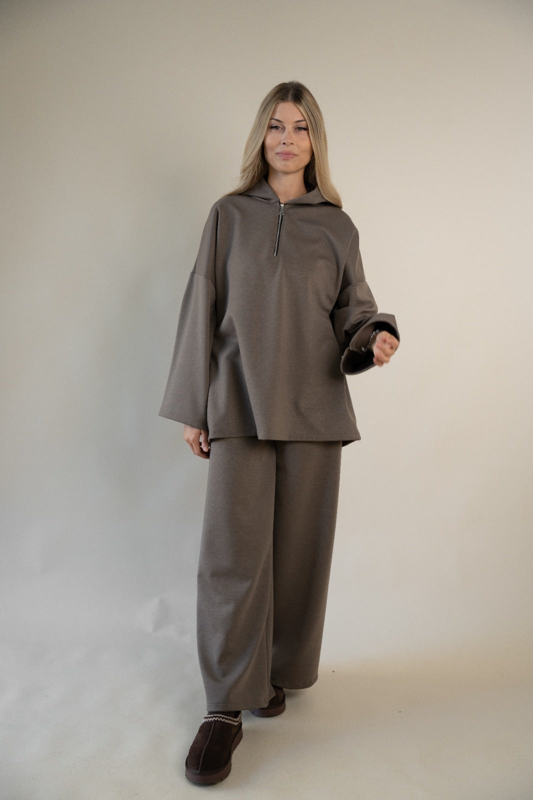 Jogging-Set mit kuscheligem Innenfutter