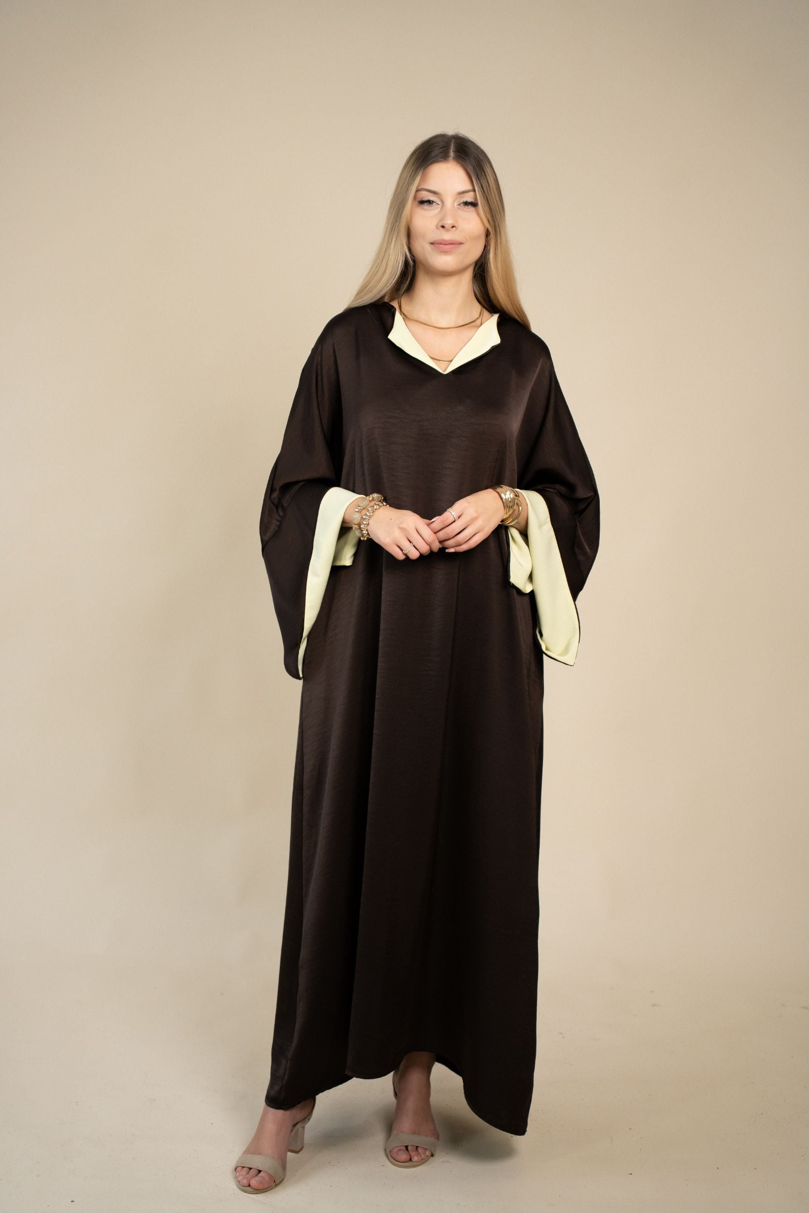 Jumana Abaya