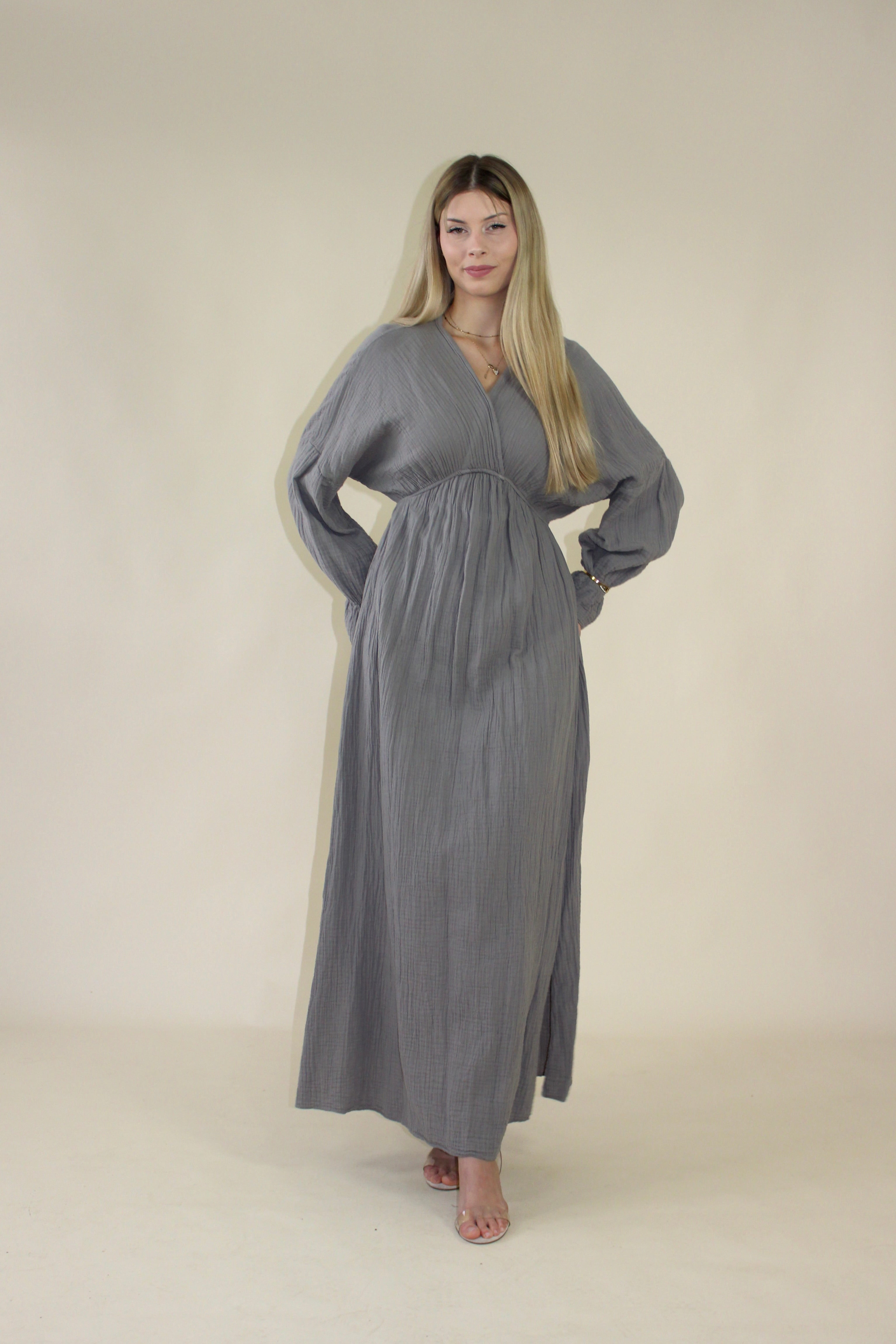Günes Musselin Kleid